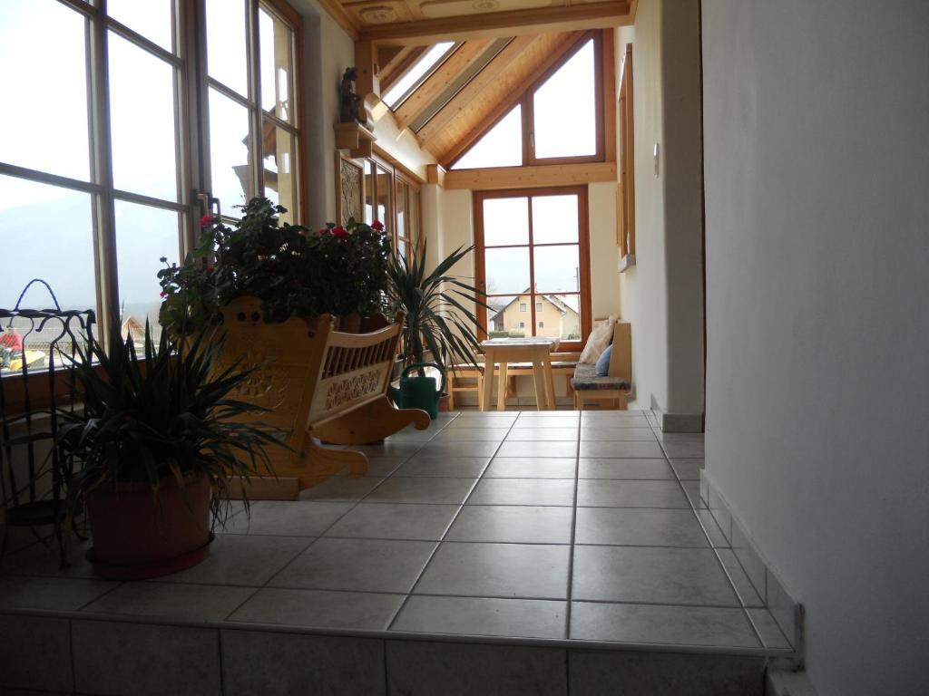 Ferienwohnungen/Holiday Apartments Lederer Reisach Zimmer foto